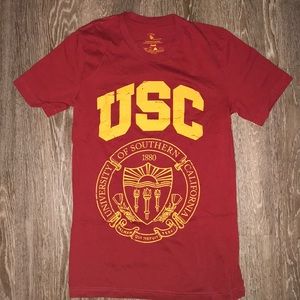 USC T-shirt